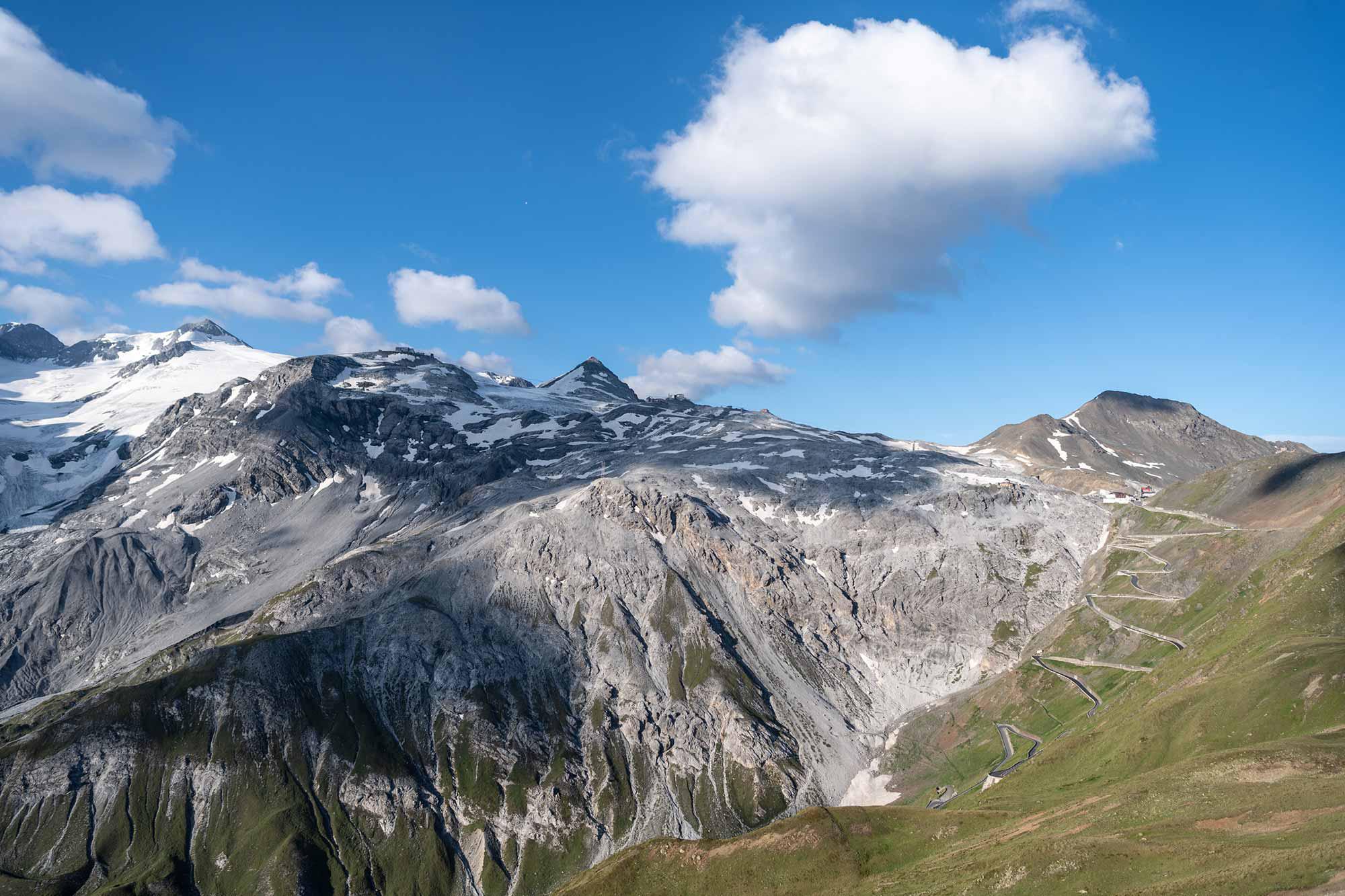 Hiking in the middle of the Stelvio Nature Park