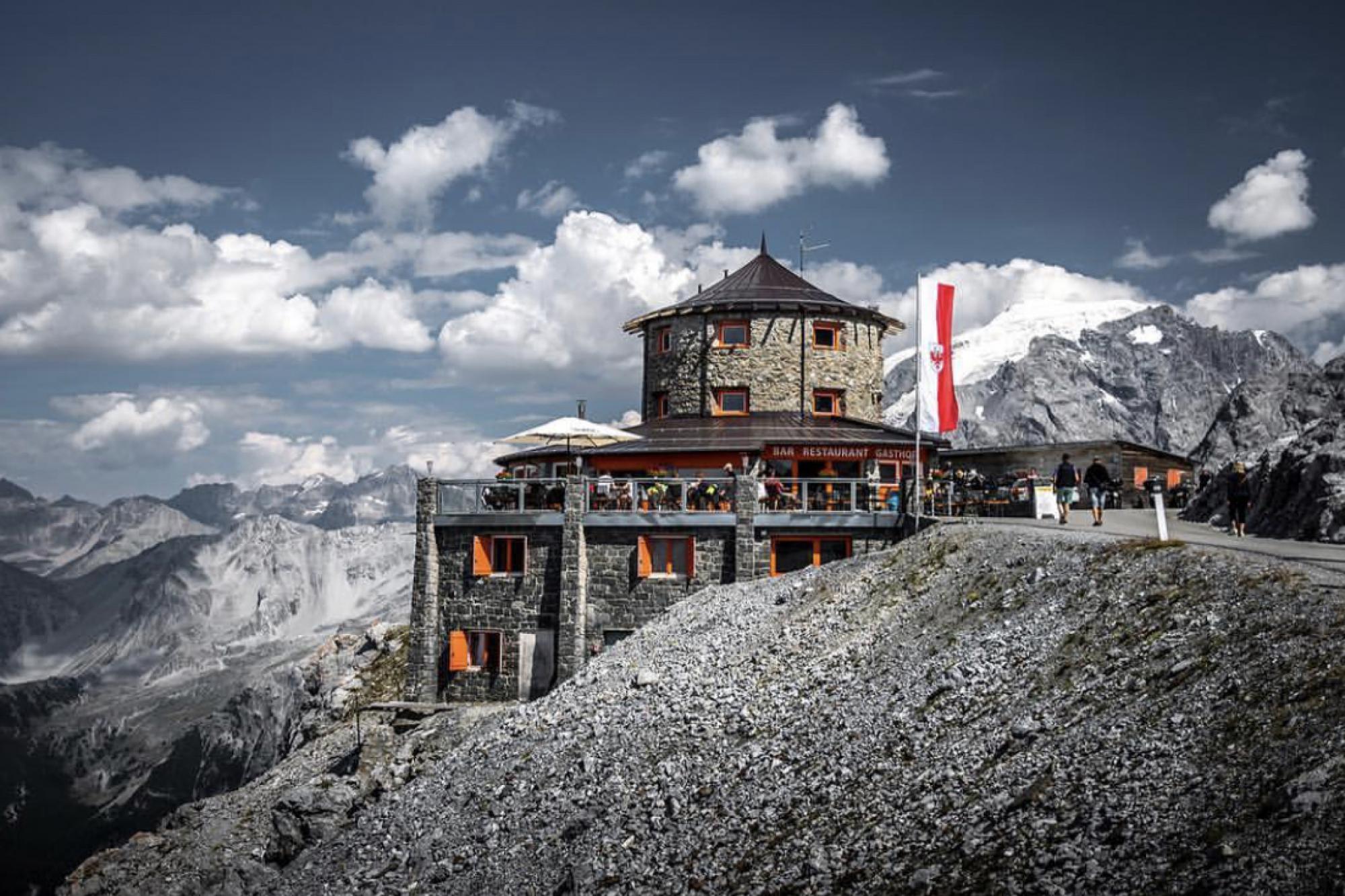 Tibet Hütte Aussicht auf das Ortlermassiv